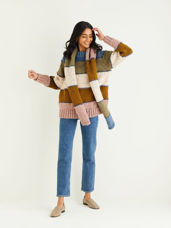 Image of Hayfield Bonus Chunky Tweed Ladies Sweater and Scarf